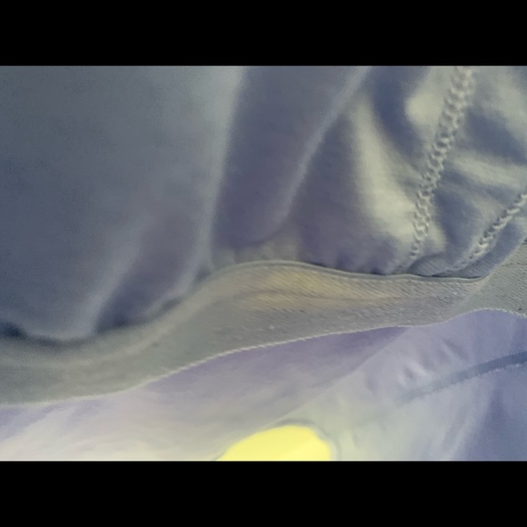 Lululemon Scoop Neck Lavender Dusk Tank, Size 4 - Picture 7 of 8